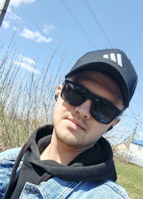 Дмитрий из Иссы 24 года