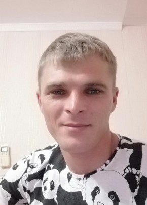 Игорь, 32, Россия, Айхал