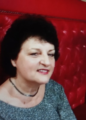 Ольга, 69, Česká republika, Praha