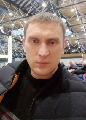 Роман, 40, Россия, Новотитаровская