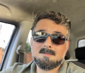 George, 33, Tbilisi