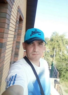 Сергей из Омска 42 года
