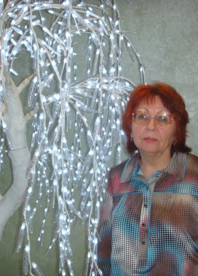 Надежда, 73, Россия, Гатчина