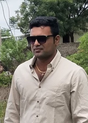 Pradip, 37, India, Turmeric city
