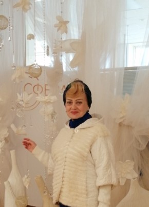 Вера из Воронежа 62 года