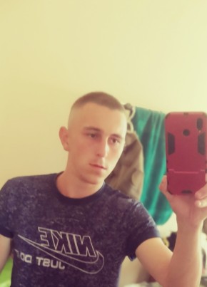 Олег, 25, Україна, Київ