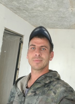 Денис