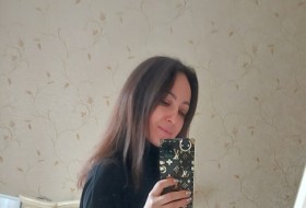 Olya, 39 - Just Me