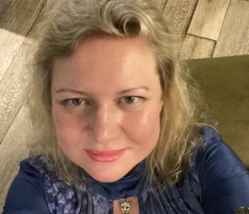 Lyudmila, 51, Samara