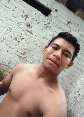 Adrian, 20, Estados Unidos Mexicanos, Tlapa de Comonfort