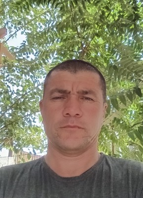 Хуснидин Ахмедов, 46, Тоҷикистон, Исфара