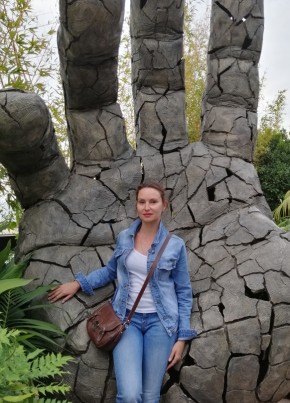 Катенька, 43, Россия, Москва