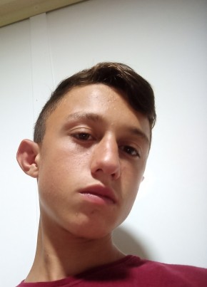 Hasan, 19, Türkiye Cumhuriyeti, Karaman