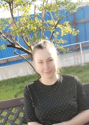 Tina, 42, Russia, Novorossiysk