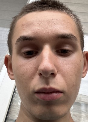 Даниил из Севастополи 19 лет