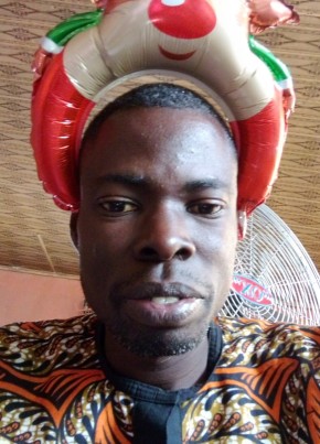 Prince Emmanuel из Ado-Ekiti 38 лет