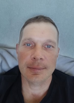 Илья из Волгограда 36 лет