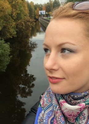 Olya, 41, Russia, Saint Petersburg