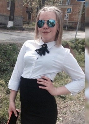 Юлия, 28, Россия, Реж