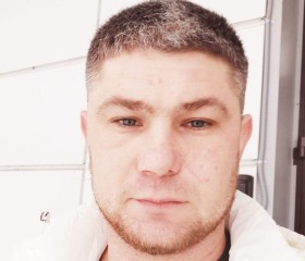 Ivan, 37, Moscow