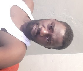 Rad, 35, N Djamena