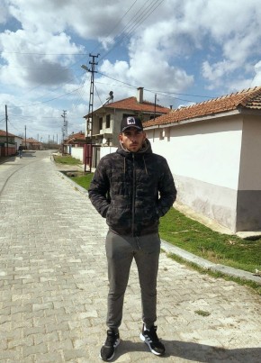 Kerem, 24, Türkiye Cumhuriyeti, Edirne