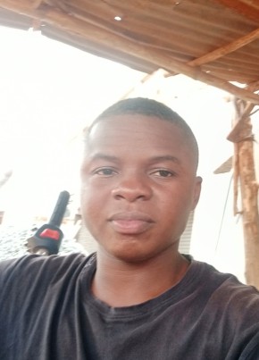 fabrisco, 27, République Togolaise, Lomé