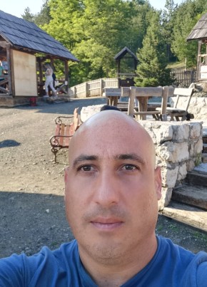 Aleksandar, 43, Србија, Лесковац
