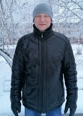 Иван, 47, Россия, Кириши