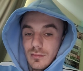 Mikolaj, 26, Tilburg
