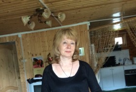 Valentina, 68 - Just Me