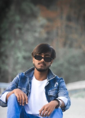 Jatin Kumar, 21, India, Dehra Dūn