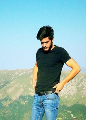 Aziz, 26, Türkiye Cumhuriyeti, Yomra
