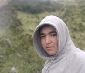 Hugo, 18, Malaga