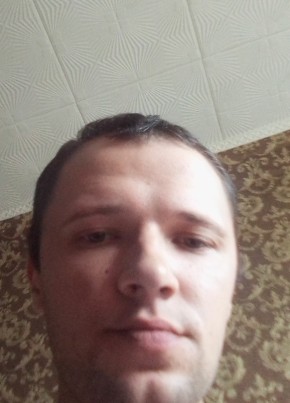 Александр, 30, Россия, Калининск