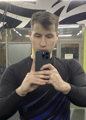 Василий из Серпухова 24 года