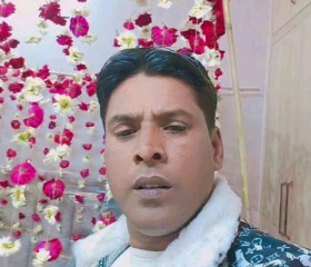Shakil, 20, Sambhal