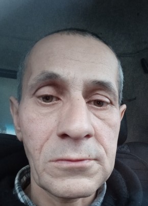 Виктор из Чебоксары 49 лет