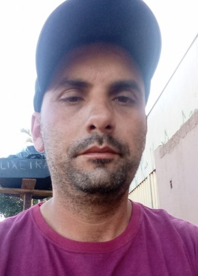 Rodrigo Antonio, 39, República Federativa do Brasil, Londrina