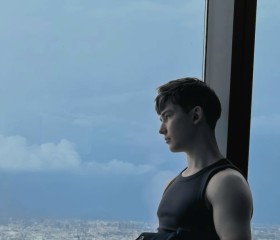 Dima, 20, Moscow
