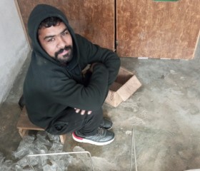 Ddseeb, 29, Sialkot