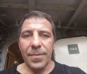 Valeriy, 46, Murmansk