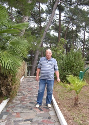 Анатолий , 74, Россия, Новомосковск