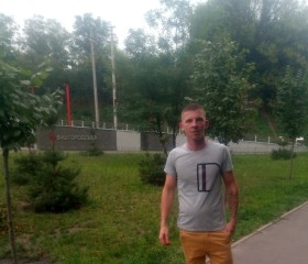 Юрий, 32 года, Київ