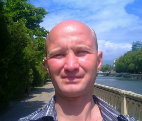 Анатолий, 44 года, Новодвинск
