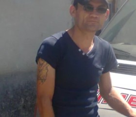 Beslan, 47, Sokhumi