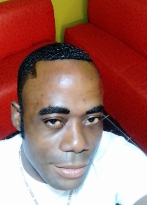 Santos Santo, 35, Liberia, Monrovia