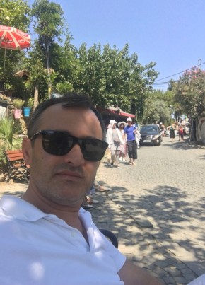 Mustafa, 45, Türkiye Cumhuriyeti, Kuşadası