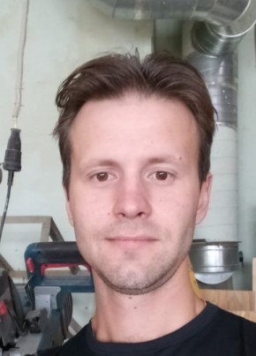 Artem, 31, Russia, Moscow