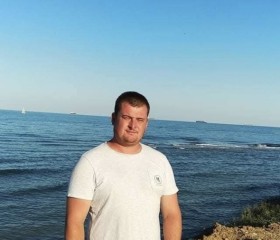 Pol, 34, City Center